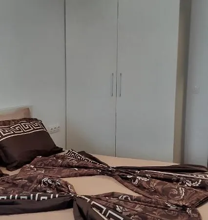 Венис 2 Апартамент